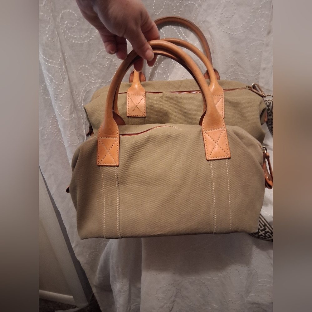 Dooney and Bourke Set Of 2 Green Travel Weekender Duffel Bags - Picture 3 of 9